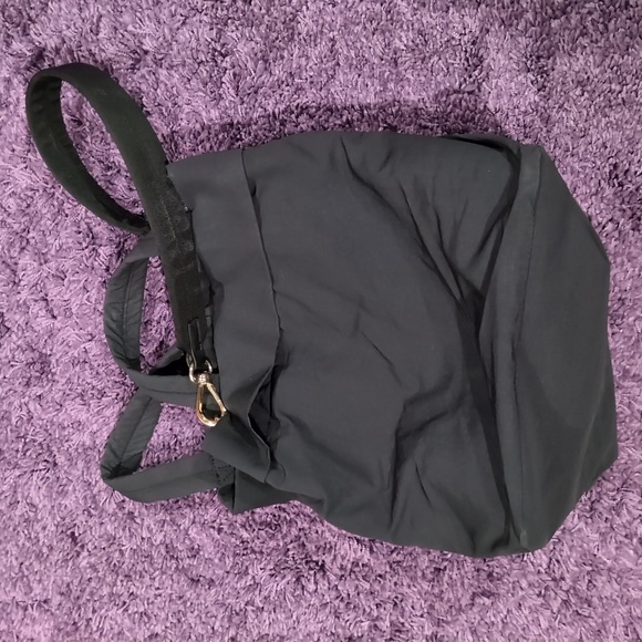LULULEMON On My Level Bag  in Black - Picture 5 of 10
